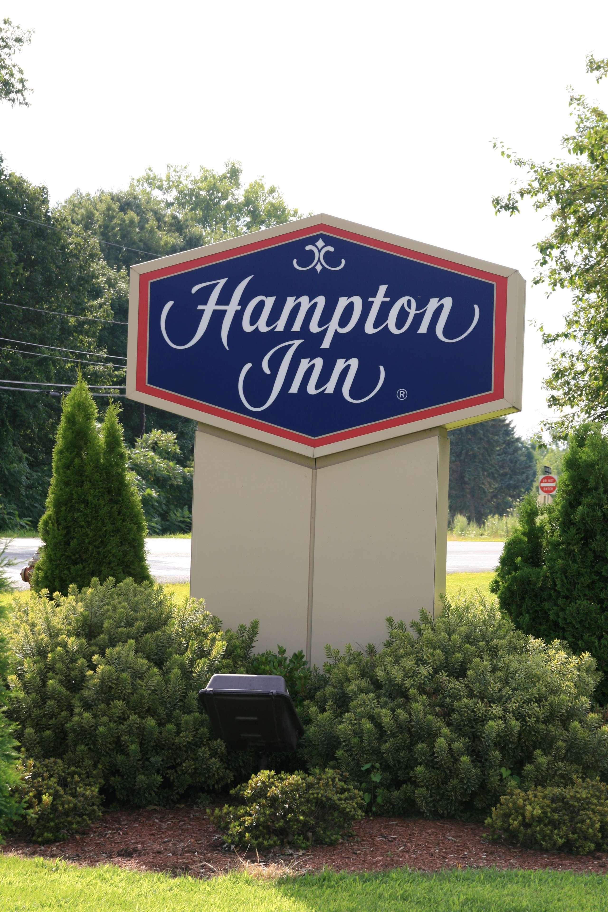 Hampton Inn Hadley-Amherst Area Esterno foto