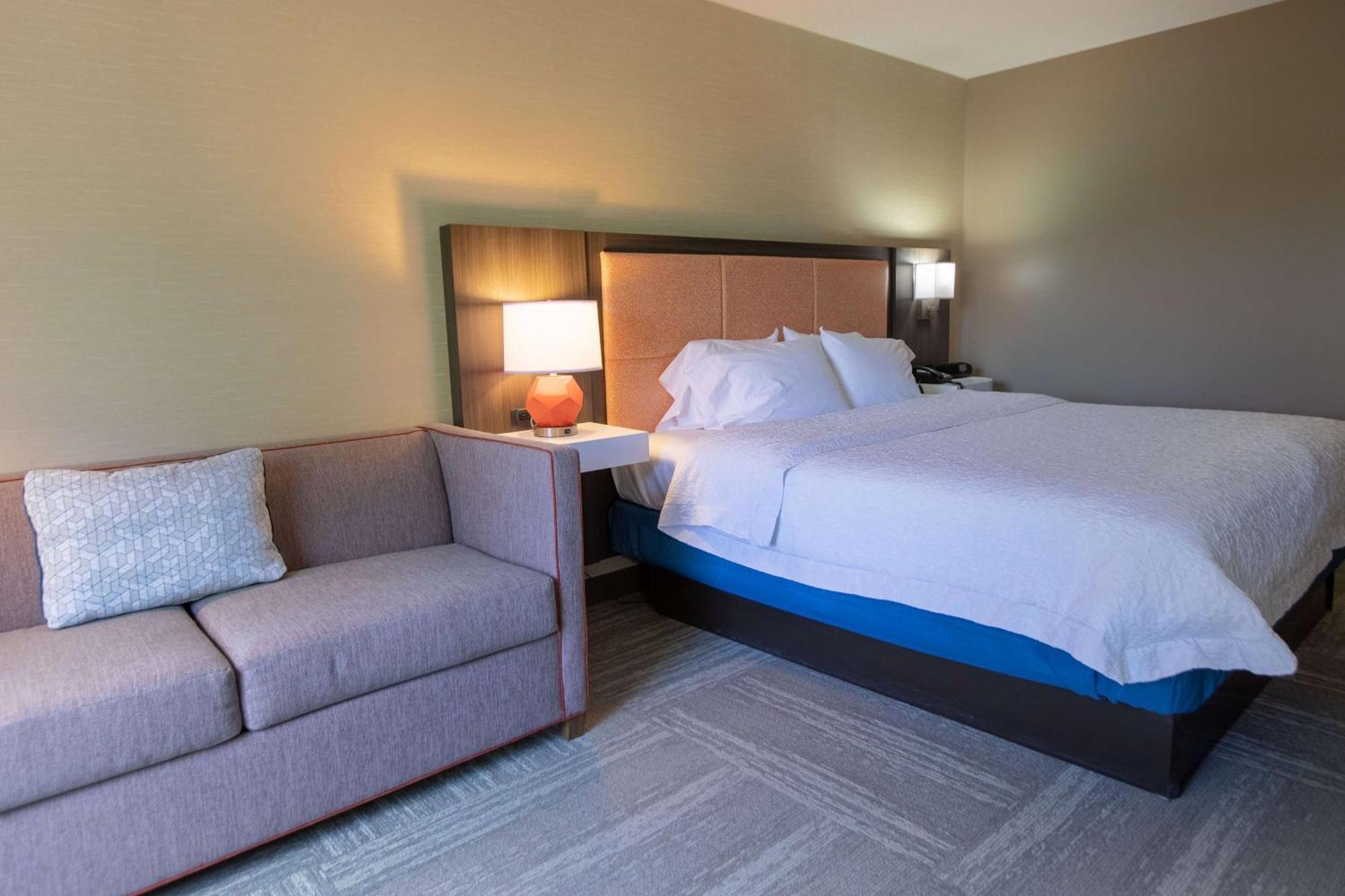 Hampton Inn Hadley-Amherst Area Esterno foto